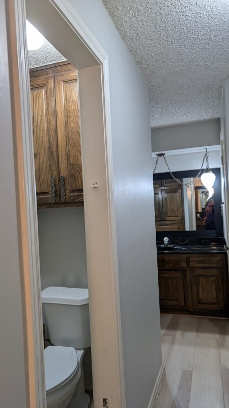 Building Photo - 9821 Bancroft Dr