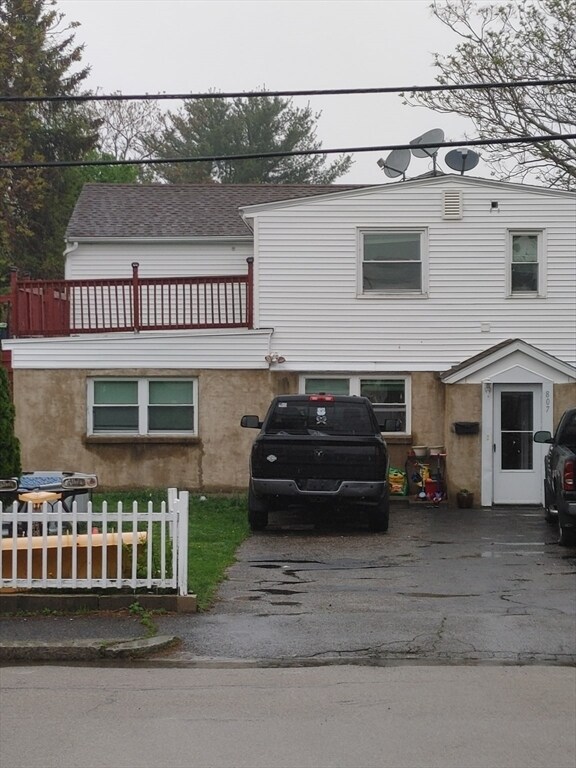 Primary Photo - 807 Franklin St