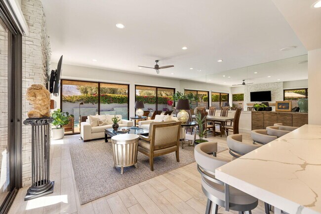 Building Photo - 76 Princeton Dr