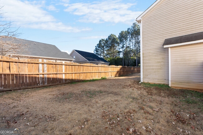 Building Photo - 102 Steeple Ct