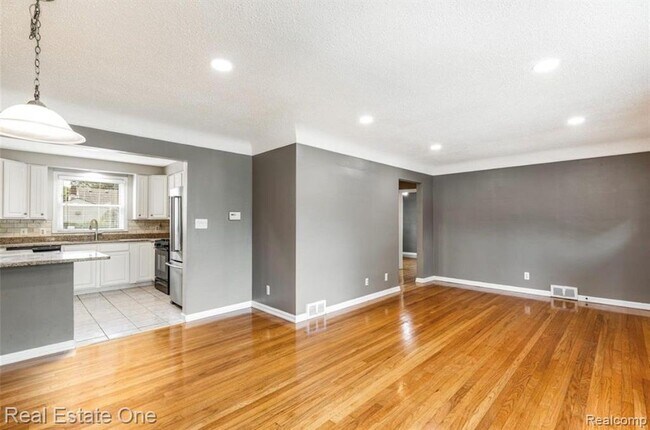 Building Photo - 4313 Berkshire Rd