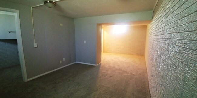 Building Photo - Spacious 3 Bedroom Home with Finished Basement & Large Backyard – Springfield Township!