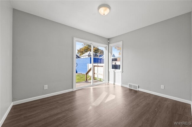 Building Photo - 138 62nd St