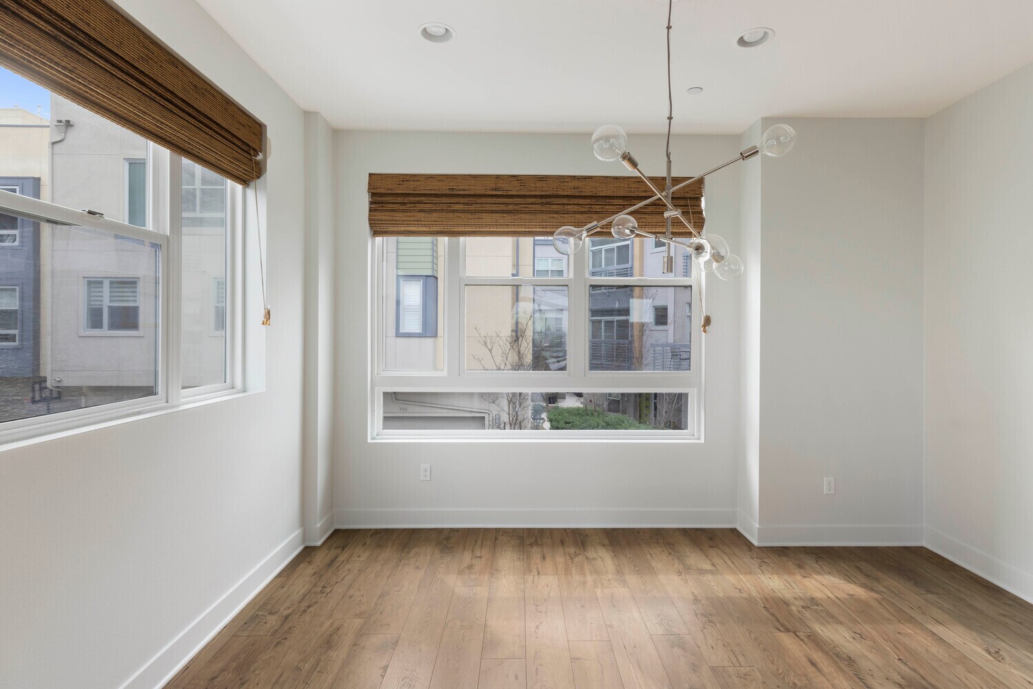 Building Photo - 2753 Waverly Dr