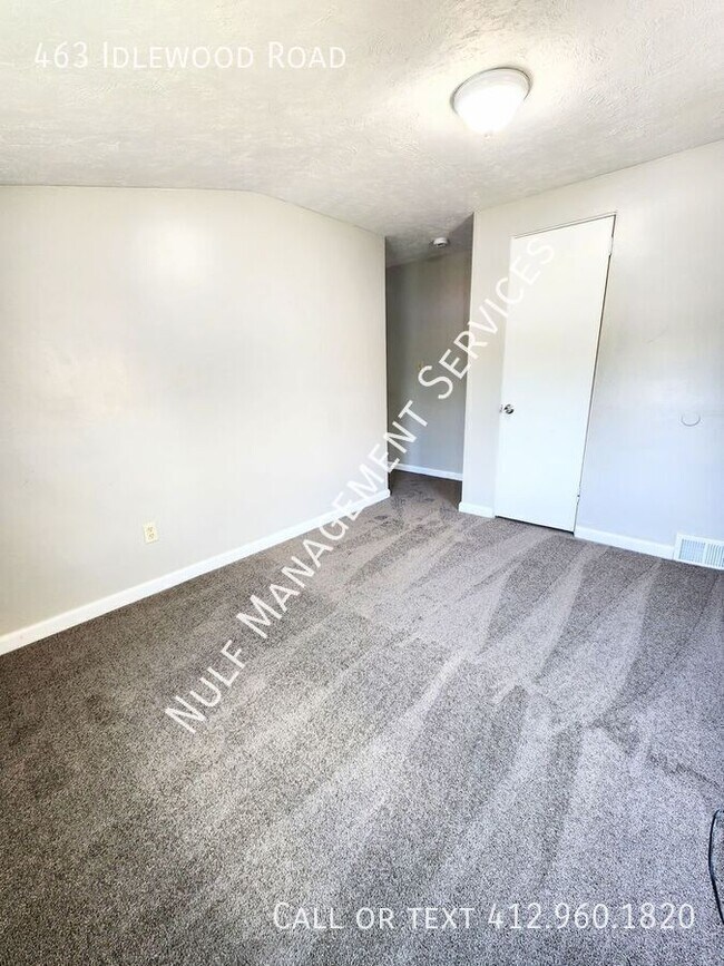 Building Photo - 463 Idlewood Rd