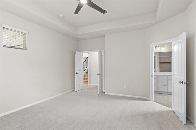 Building Photo - 2625 Bowen St