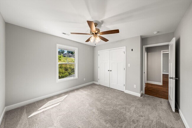 Building Photo - 9846 Foot Path Ln