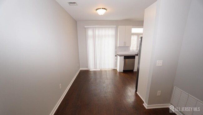 Building Photo - 1299 St Georges Ave
