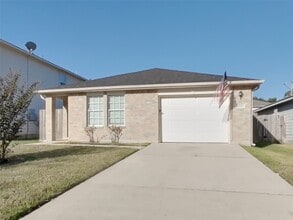 Building Photo - 22823 Sugar Bear Dr
