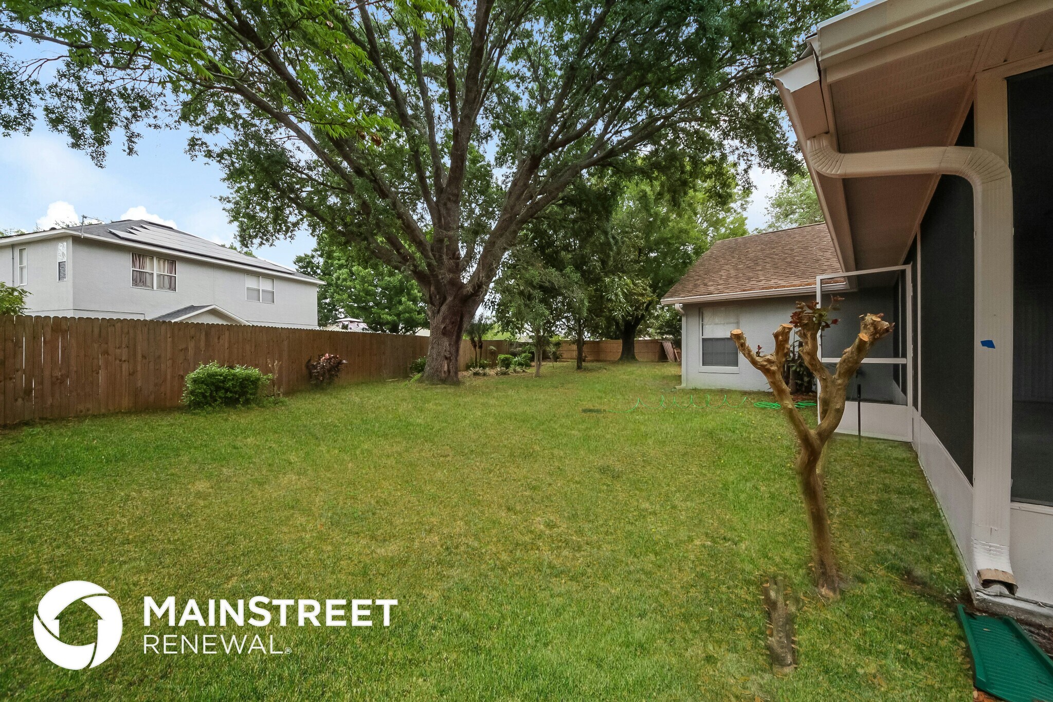 Building Photo - 305 Killington Way