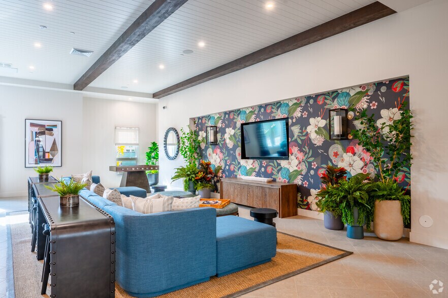 Media and Game Lounge - Village at Montclair