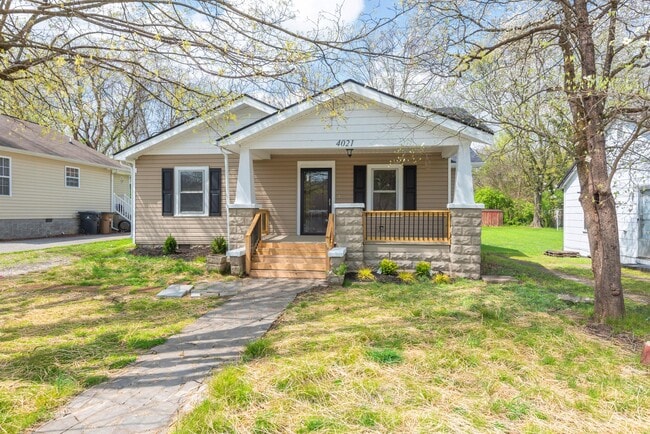Building Photo - 4021 Porter Ave
