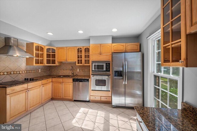 Building Photo - 10276 Arizona Cir