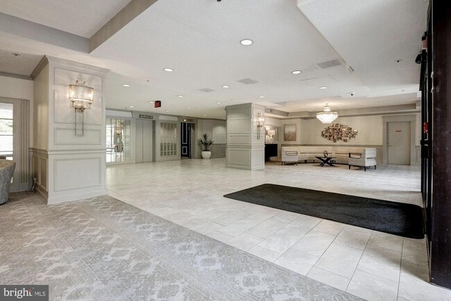 Building Photo - 3310 N Leisure World Blvd