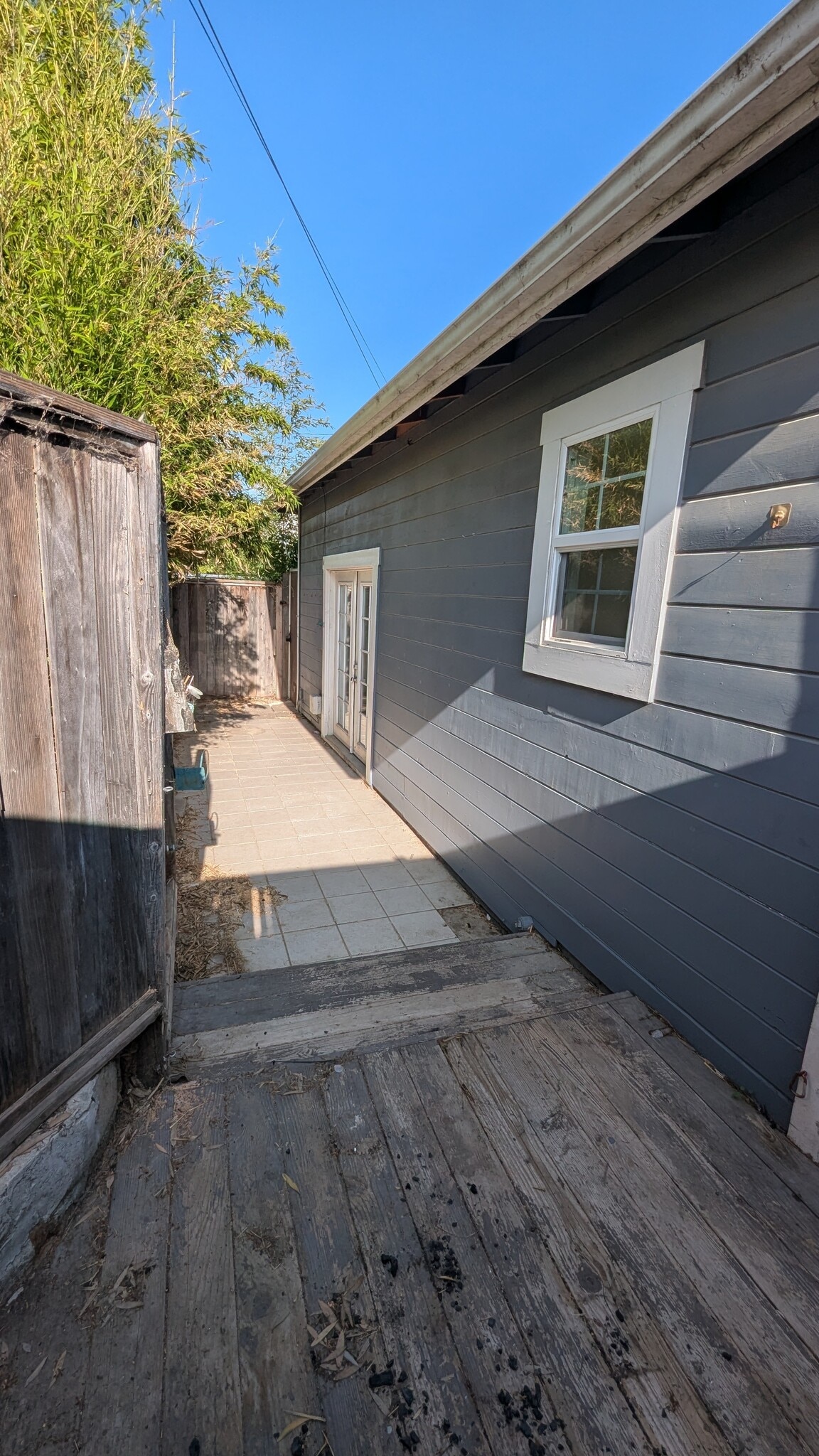 Building Photo - 392 West Center Ave