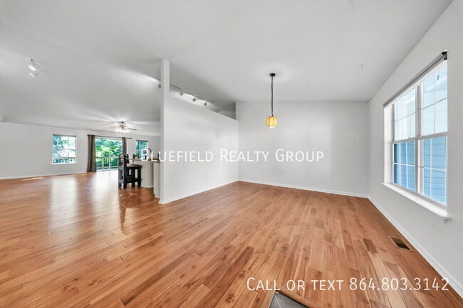 Building Photo - 141 Quail Haven Dr