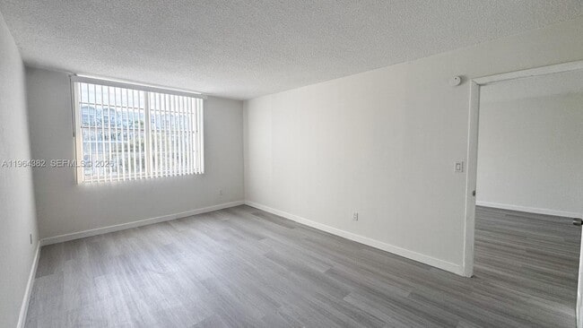 Building Photo - 484 NW 165th St