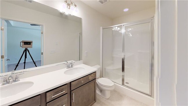 Building Photo - 4910 Longview Walk