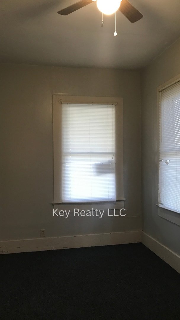 Building Photo - ****1018 South St., Alexandria