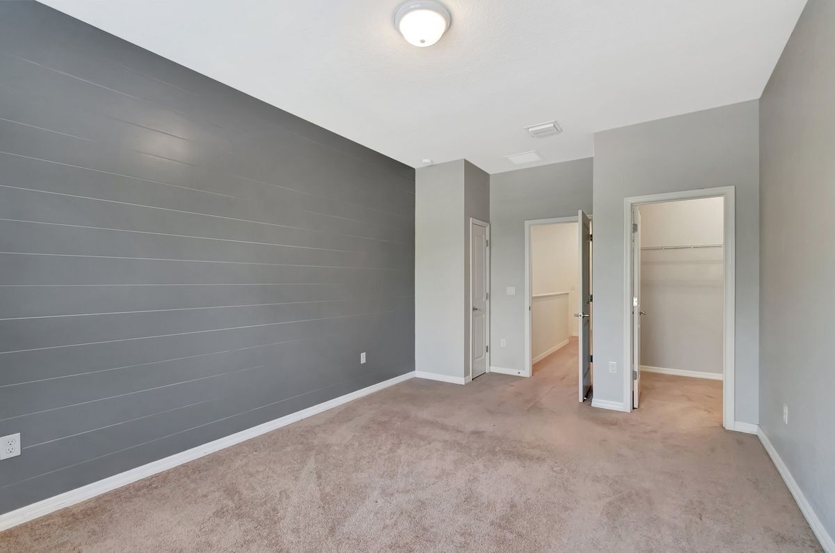 Building Photo - 2854 Bard St