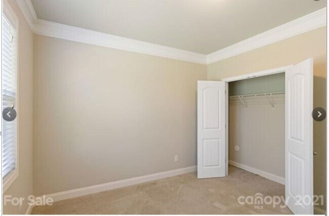 Building Photo - 6126 Trailwater Rd