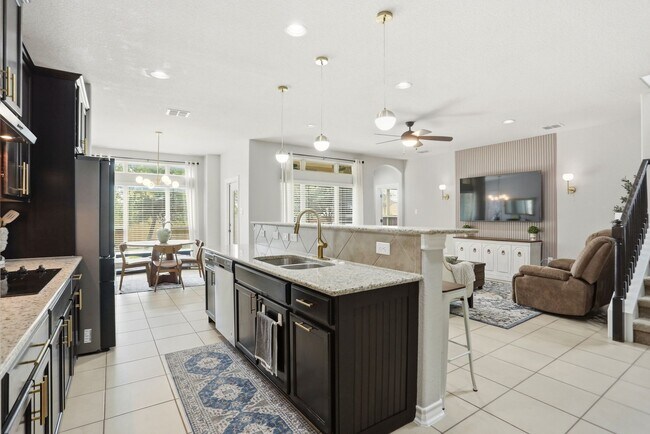 Building Photo - 8822 Kallison Arbor