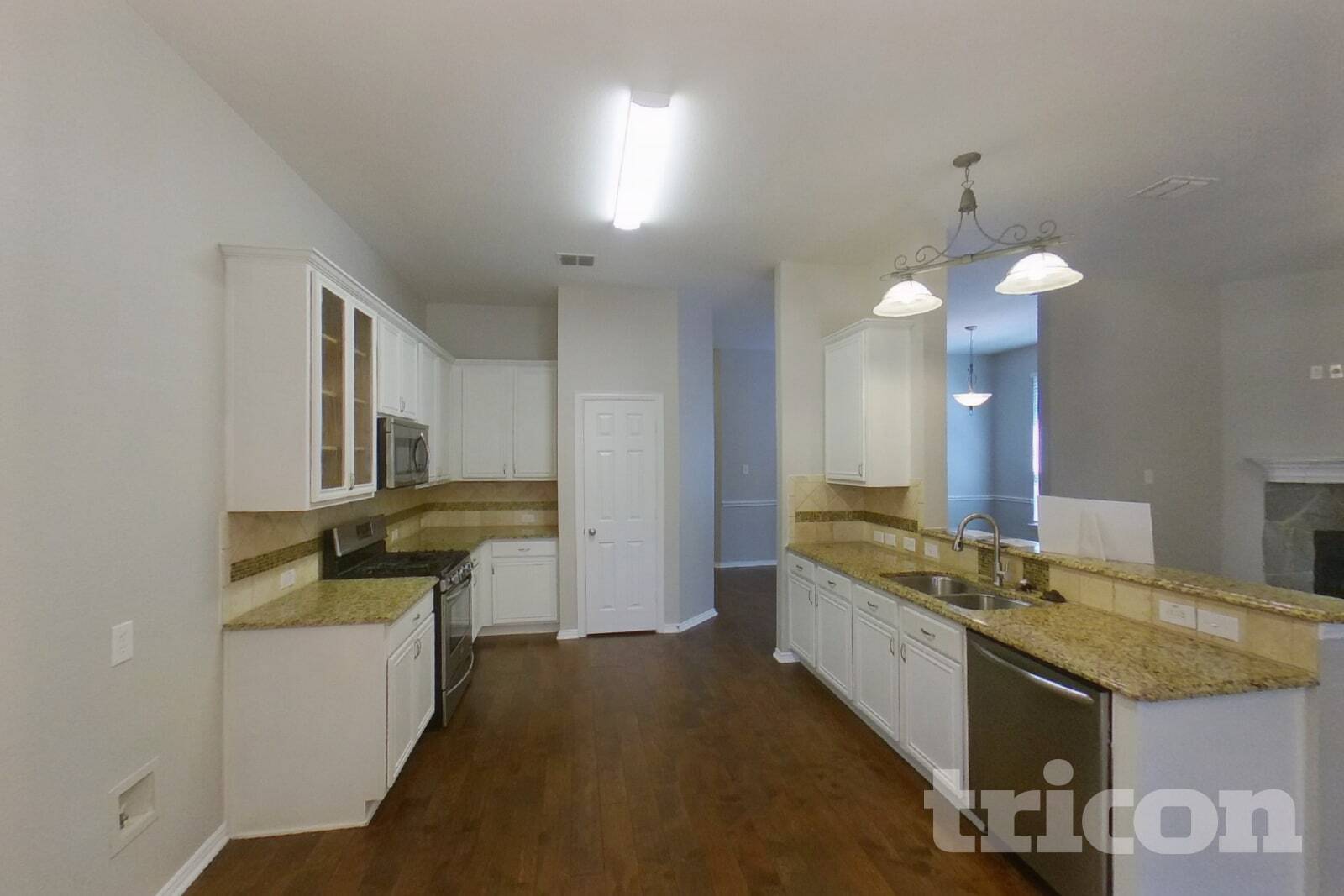 Building Photo - 3205 Silver Point Ct