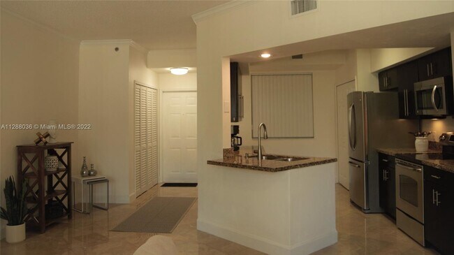 Building Photo - 3155 NE 184th St