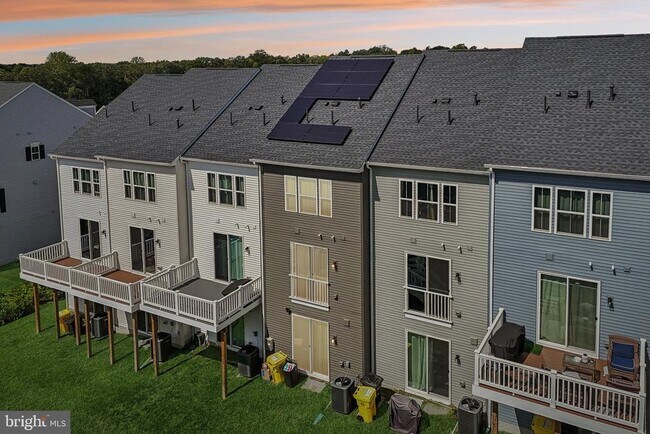 Building Photo - 158 Woodgate Cir