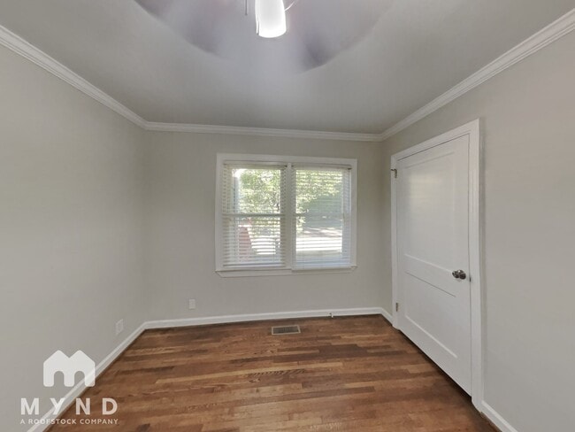 Building Photo - 3021 Watts Dr