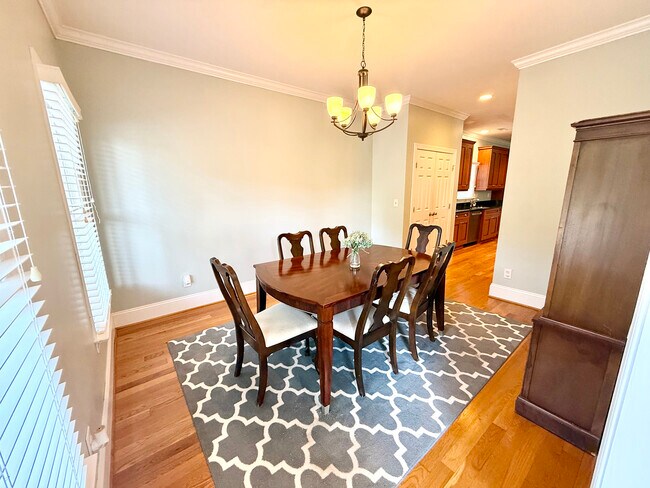 Building Photo - 4228 Pine Hollow Dr