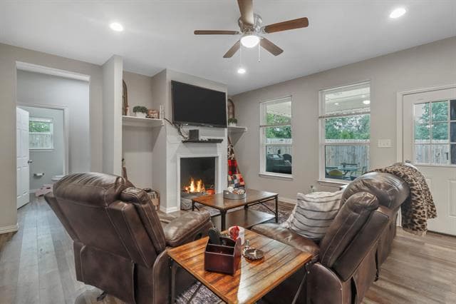 Building Photo - 605 Madeline Ct