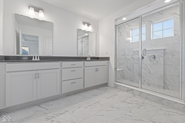 Building Photo - 15440 Cardonia Rd