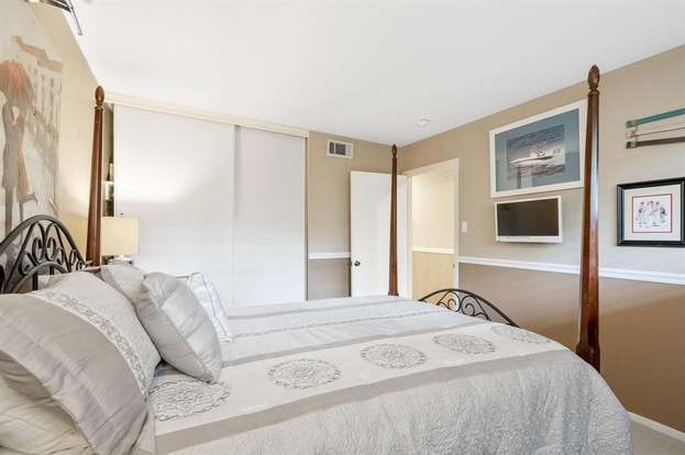 Building Photo - 12600 Melville Dr