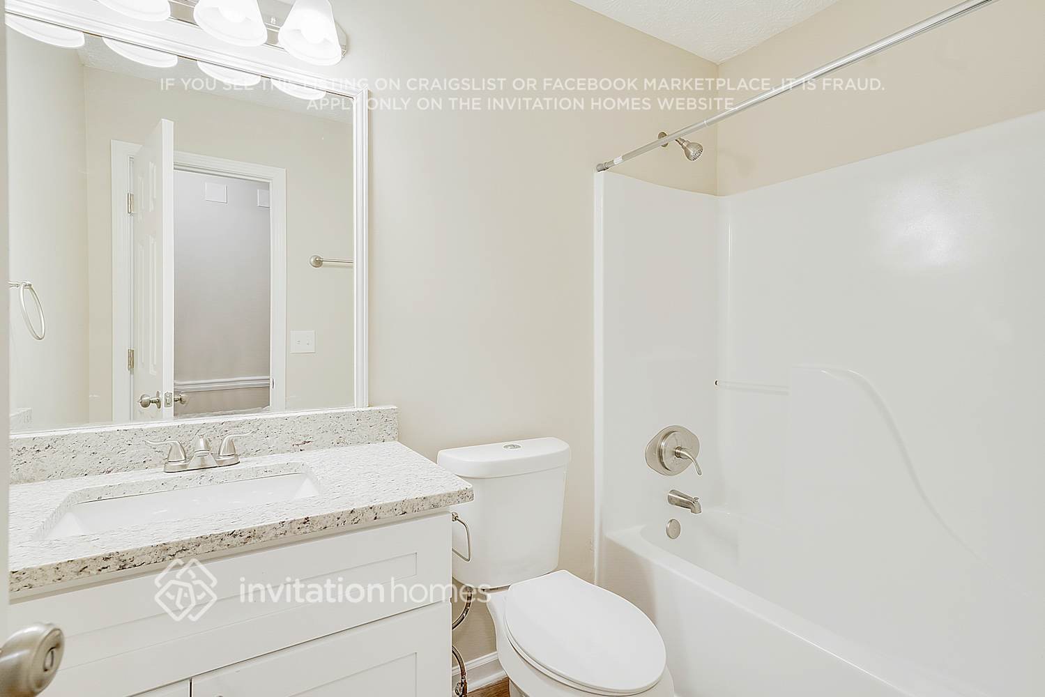 Building Photo - 425 Austin Dr