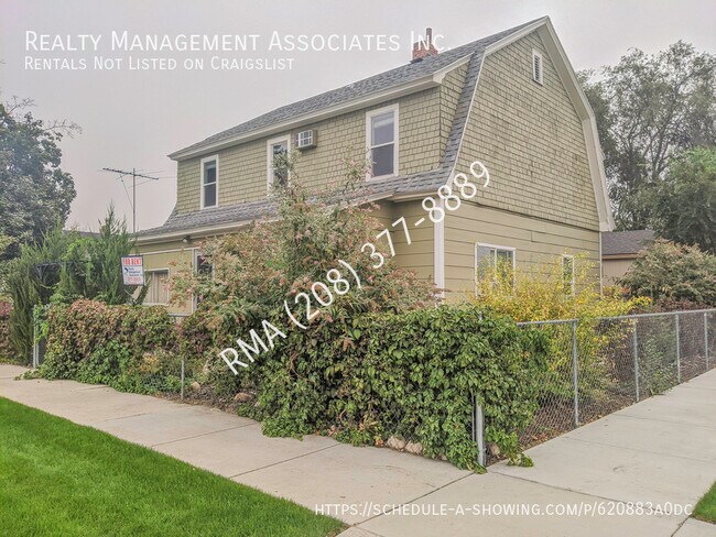 Building Photo - 123 Cleveland Blvd