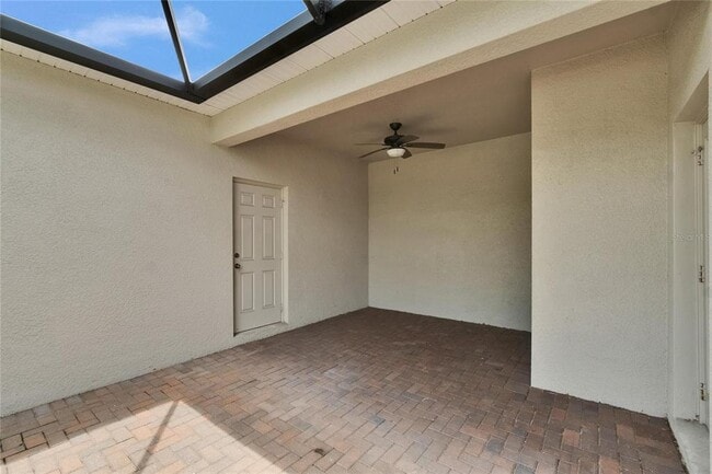 Building Photo - 7325 Parkshore Dr