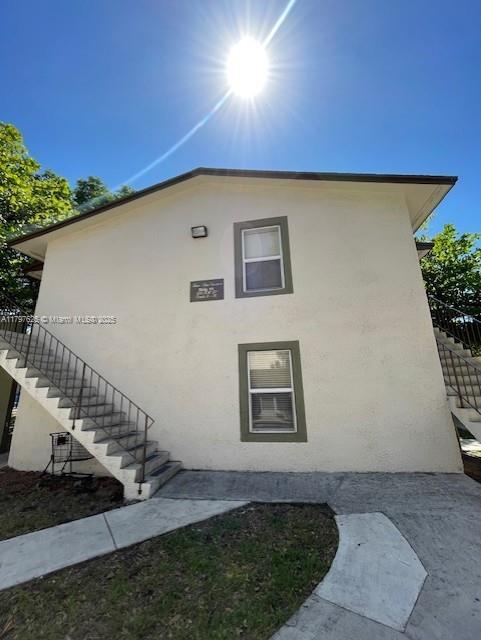 Primary Photo - 1680 NW 4th Ave