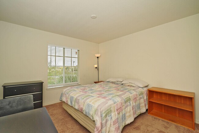 Building Photo - 3562 D'Avinci Way