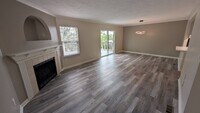 Building Photo - 146 Villa Dr