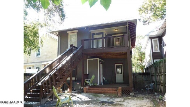 Building Photo - 1427 Silver St