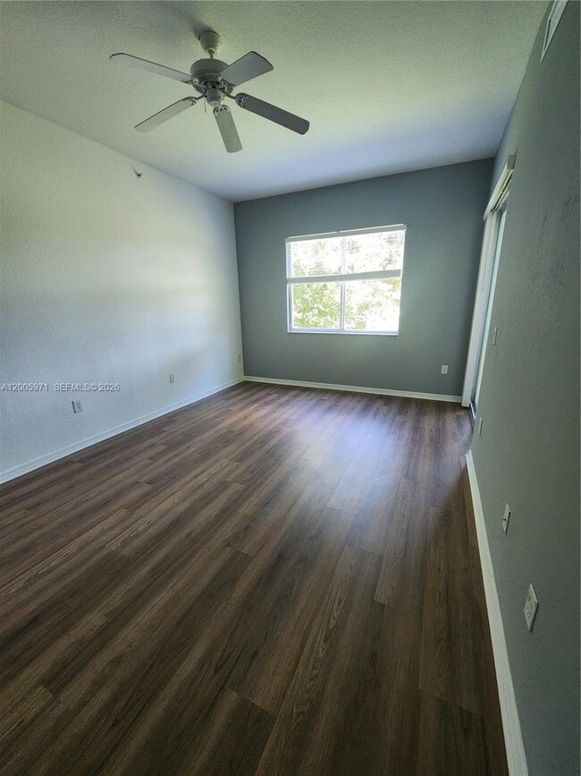 Building Photo - 3600 Oaks Clubhouse Dr