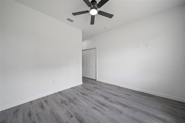 Building Photo - 3908 Garienda Ave
