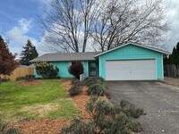 Building Photo - Charming 3 Bed / 2 Bath Ranch on Large Lot – Cul-de-Sac Location – $2,495/mo