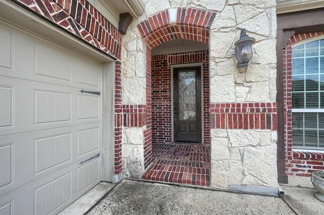 Building Photo - 12990 Lourdes Ln