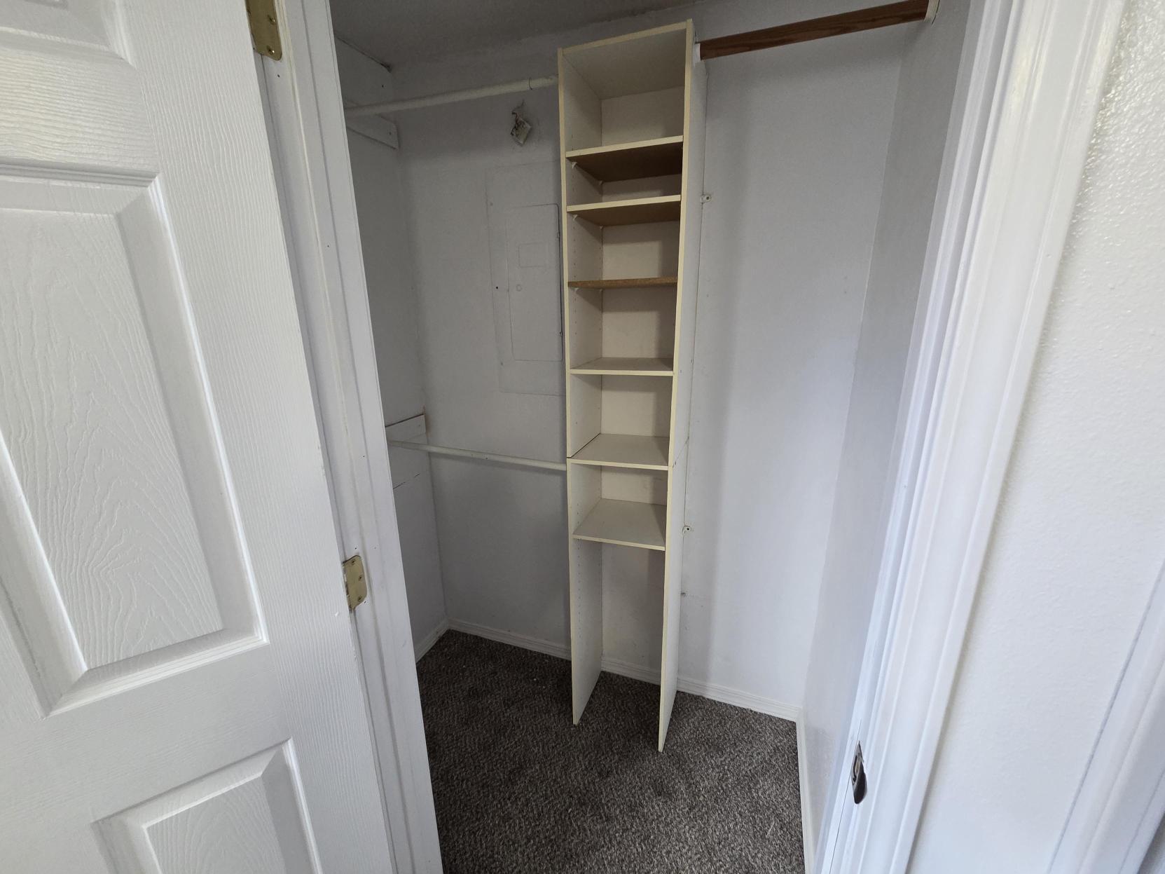 BR1 CLOSET - 258 Knolls Vista Dr