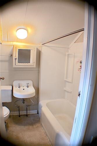 Updated bathroom 1BR/1BA - Highland House