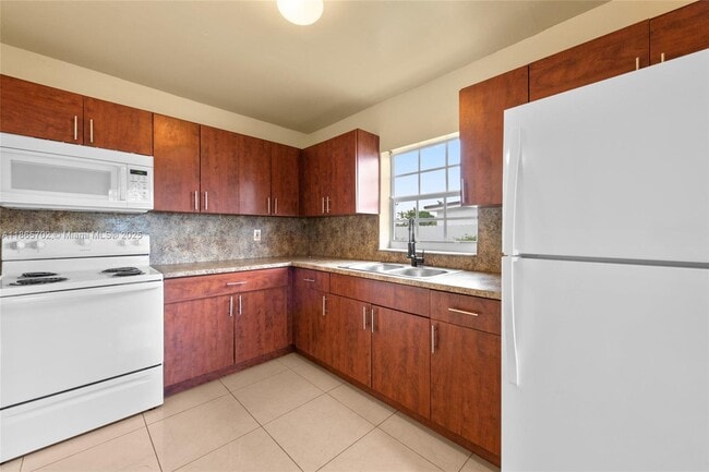 Building Photo - 22420 SW 113th Ct