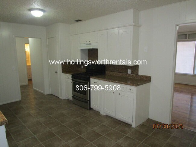Building Photo - 4 bedroom, 2 bath, 2 car garage with shop ...