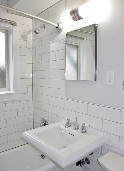Building Photo - 3717 S Corbett Ave